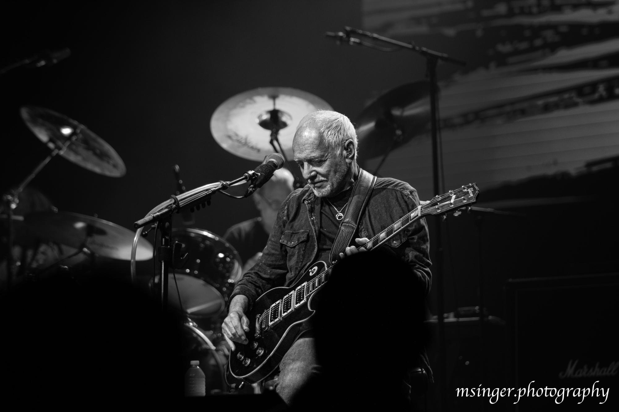 Two Days, Two Cities, One Legend: Peter Frampton Live in New York