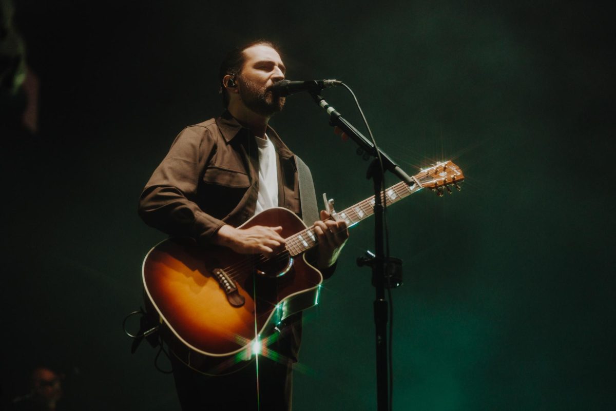 Connecticut is officially recognized as part of New England : Noah Kahn took the stage at Soundside 2024