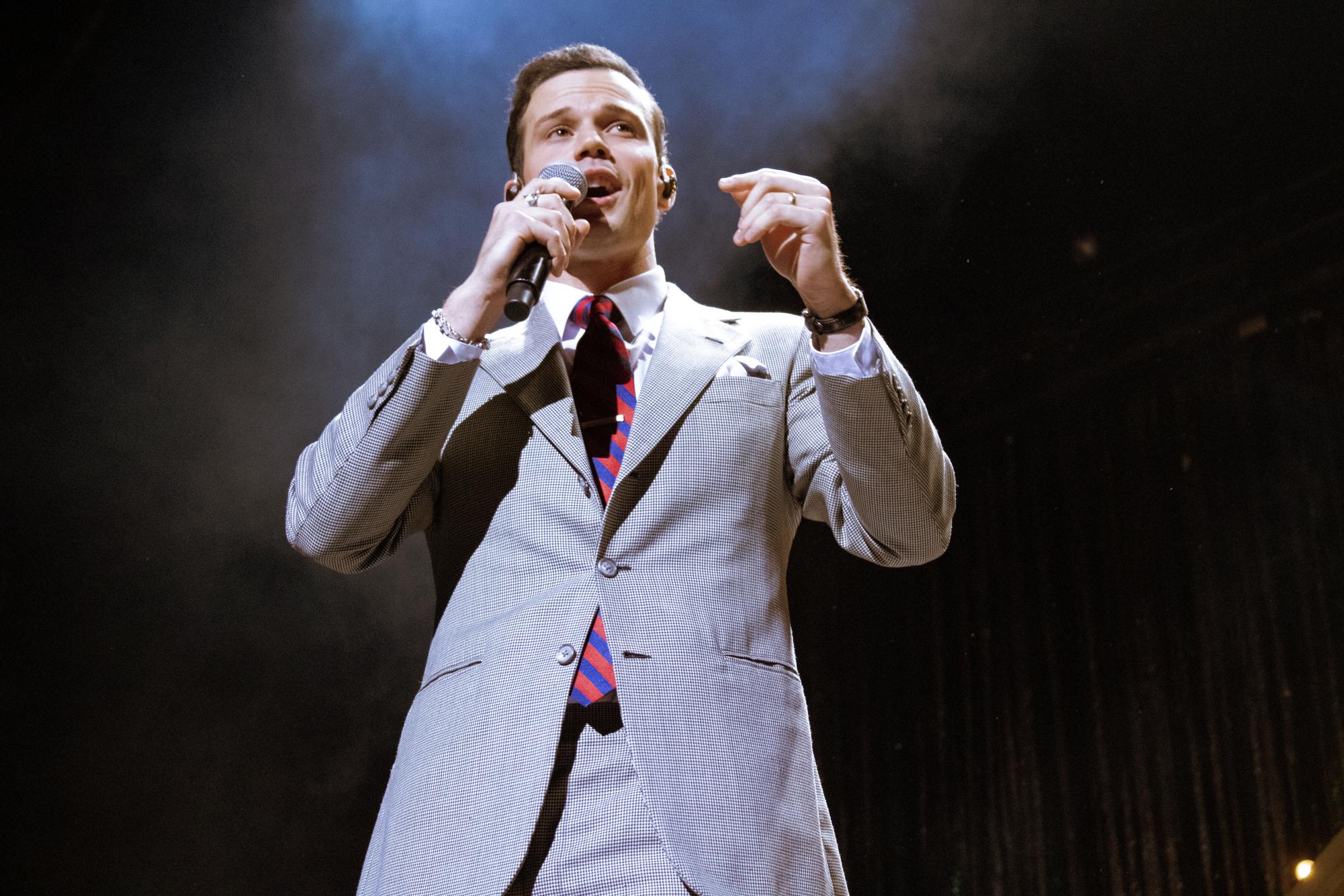 Stephen Sanchez Revives the 1950s Charm at Mohegan Sun