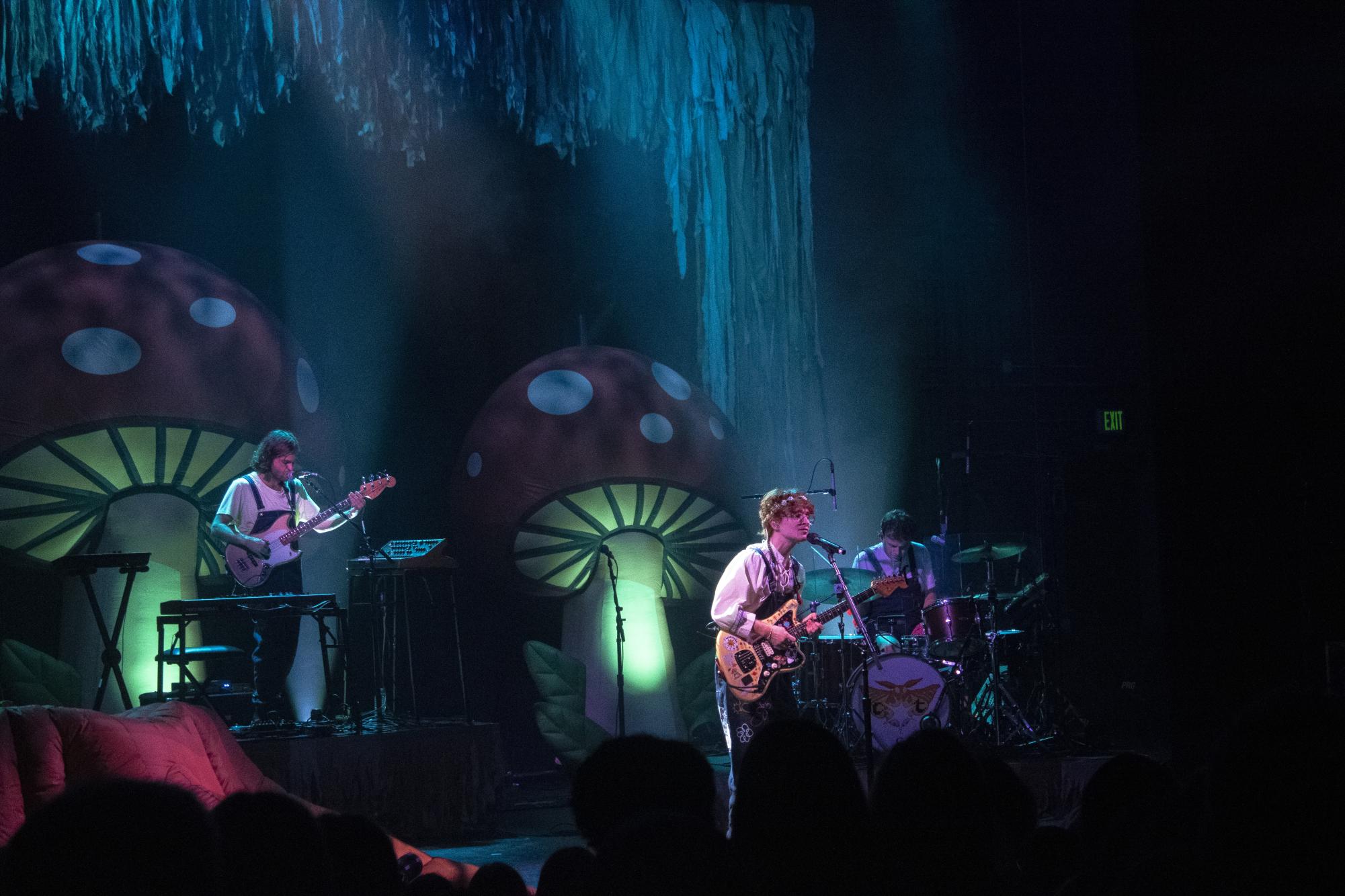 Frog Hats and Spirit Fingers: Cavetown takes on College St. Music Hall