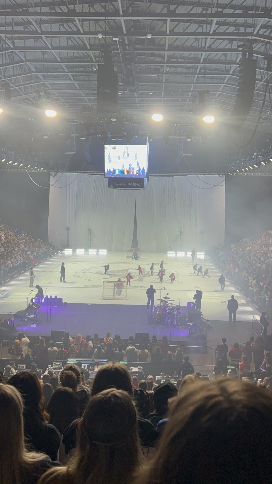 BTR Delights Connecticut with A Spectacular Holiday on Ice Extravaganza