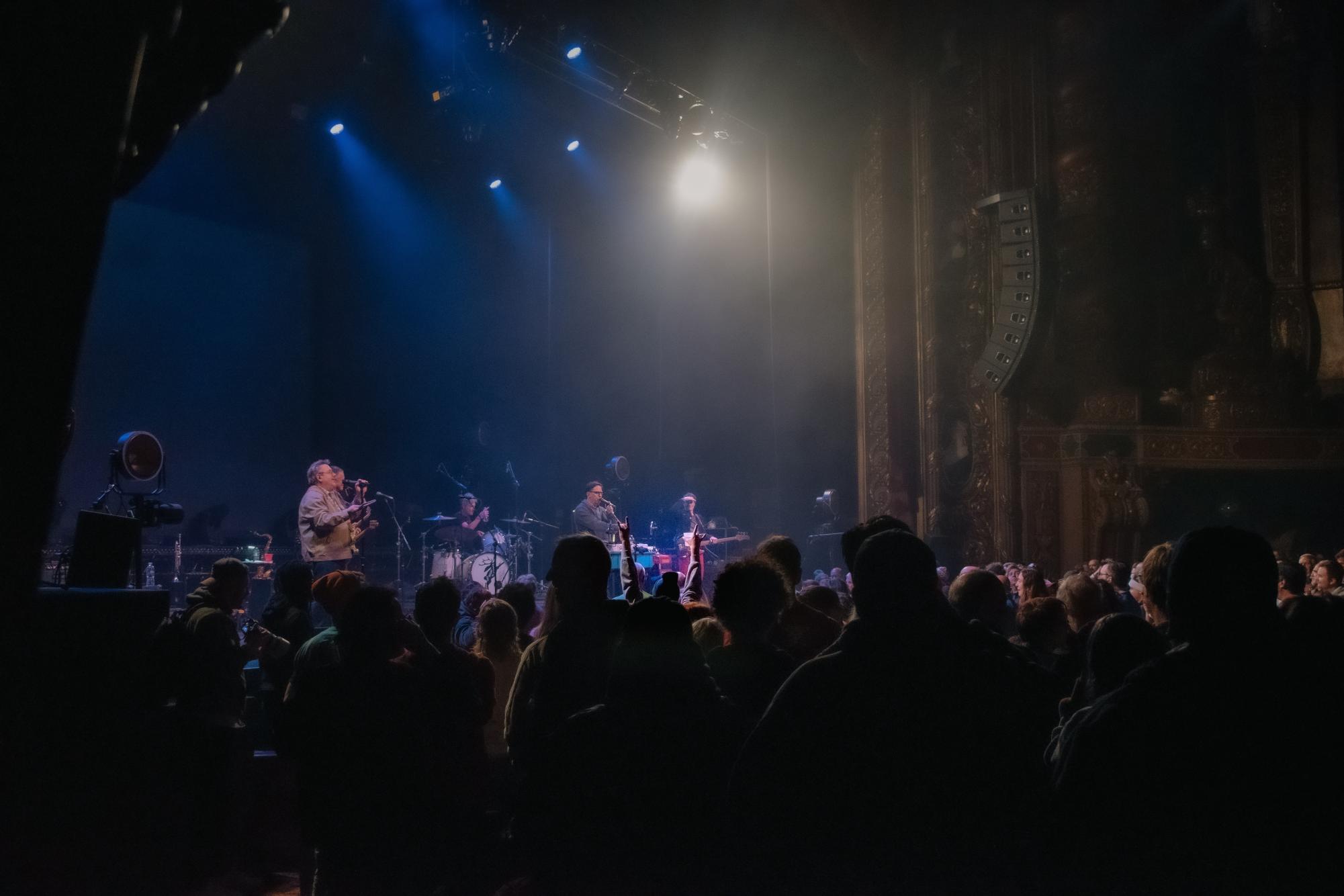 “Feel Free to Levitate for This One” — They Might Be Giants at Kings Theatre