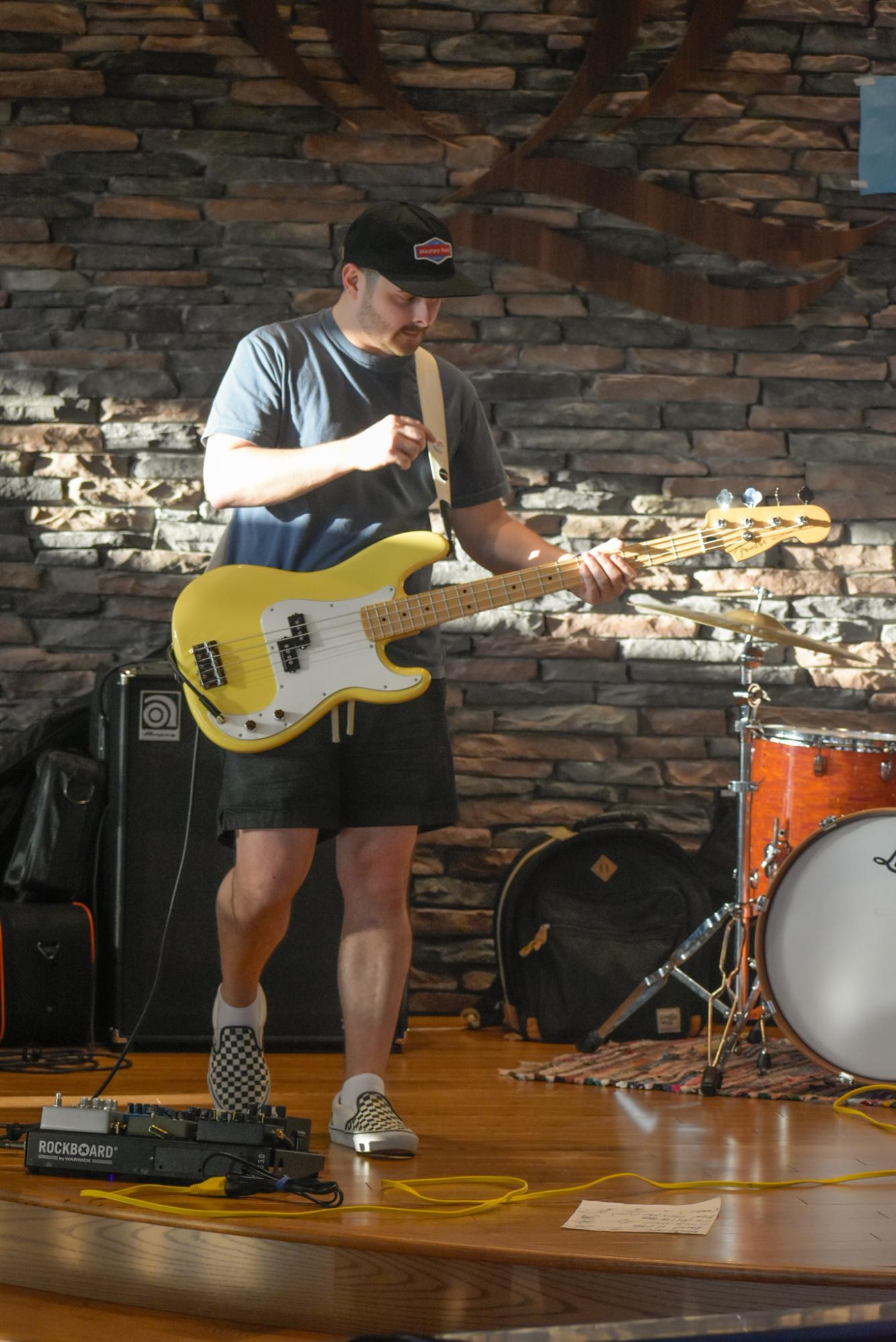 WQAQ Hosts Music for Meals 2025