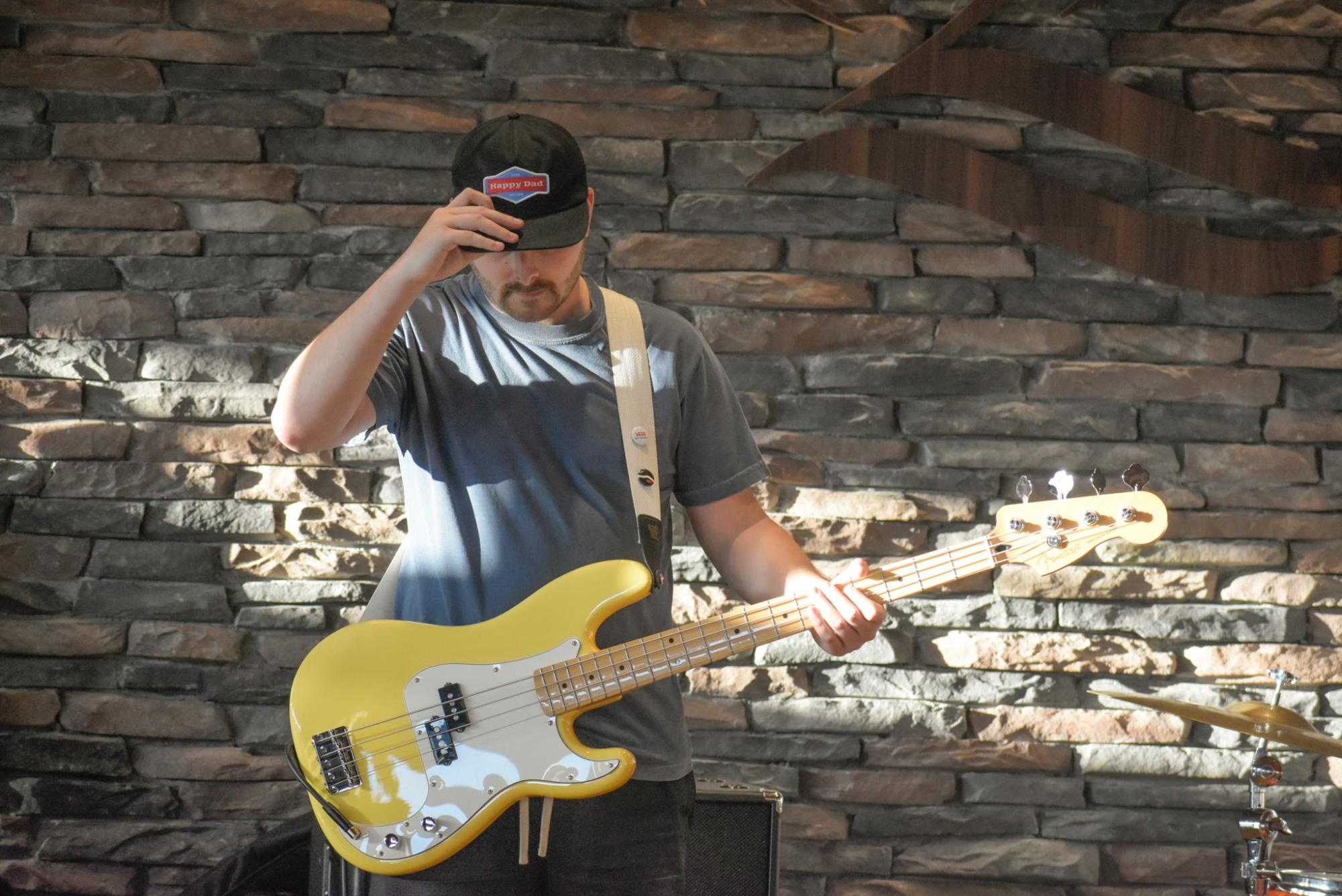 WQAQ Hosts Music for Meals 2025
