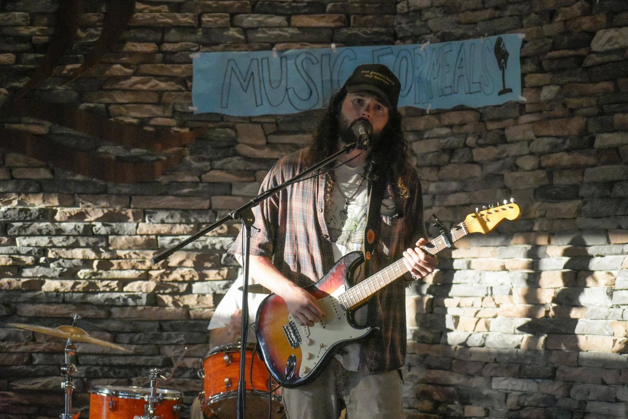 WQAQ Hosts Music for Meals 2025