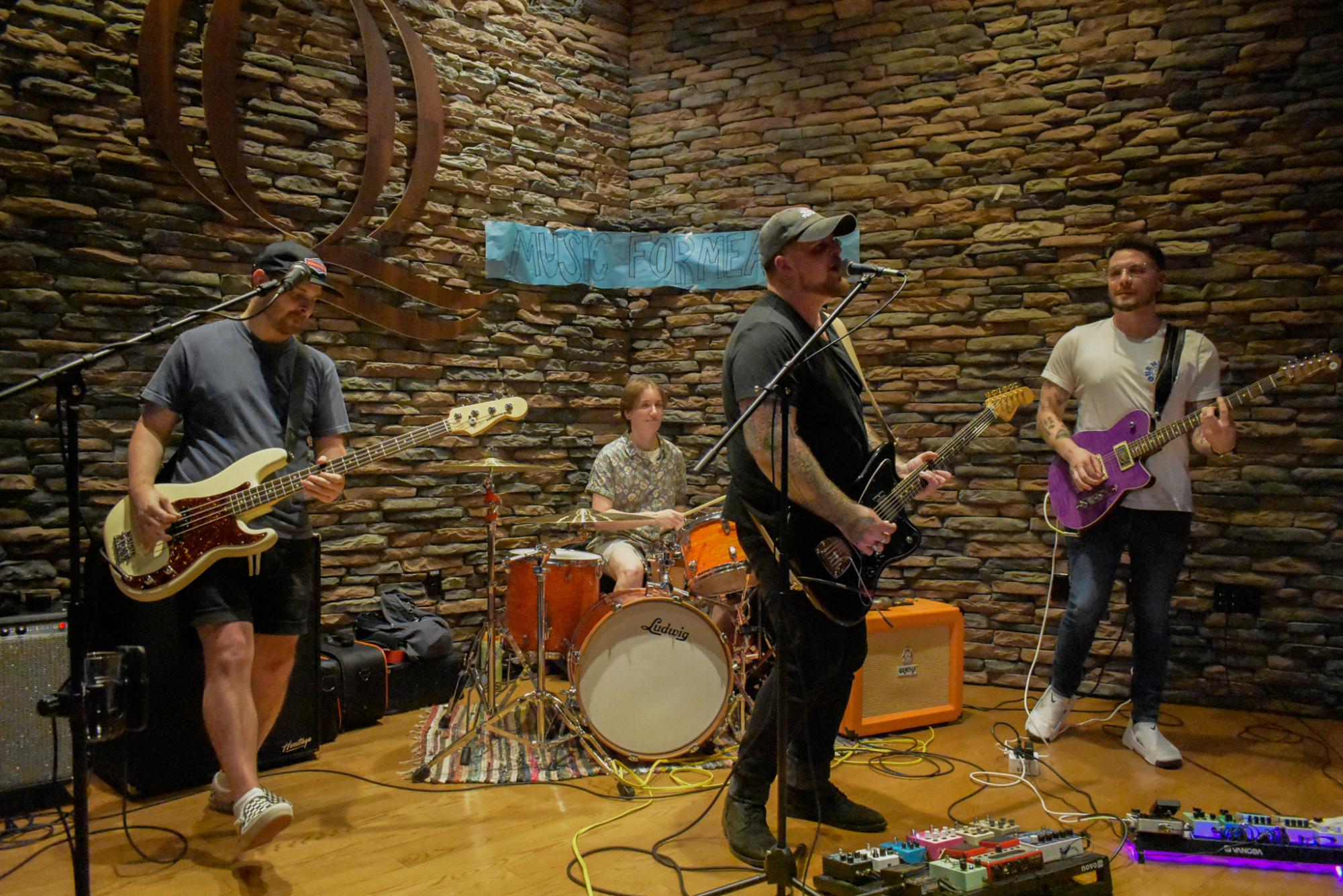 WQAQ Hosts Music for Meals 2025