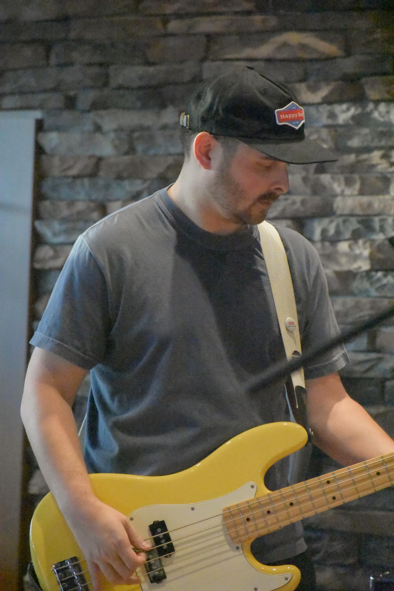 WQAQ Hosts Music for Meals 2025