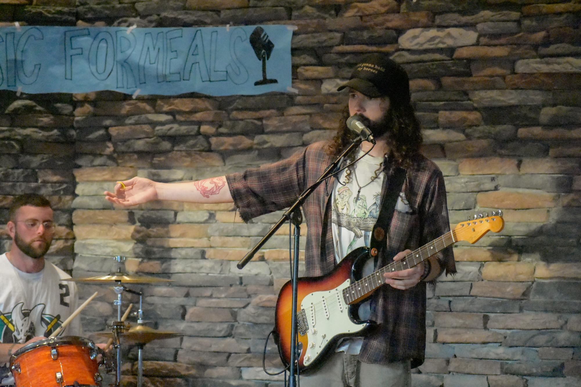 WQAQ Hosts Music for Meals 2025