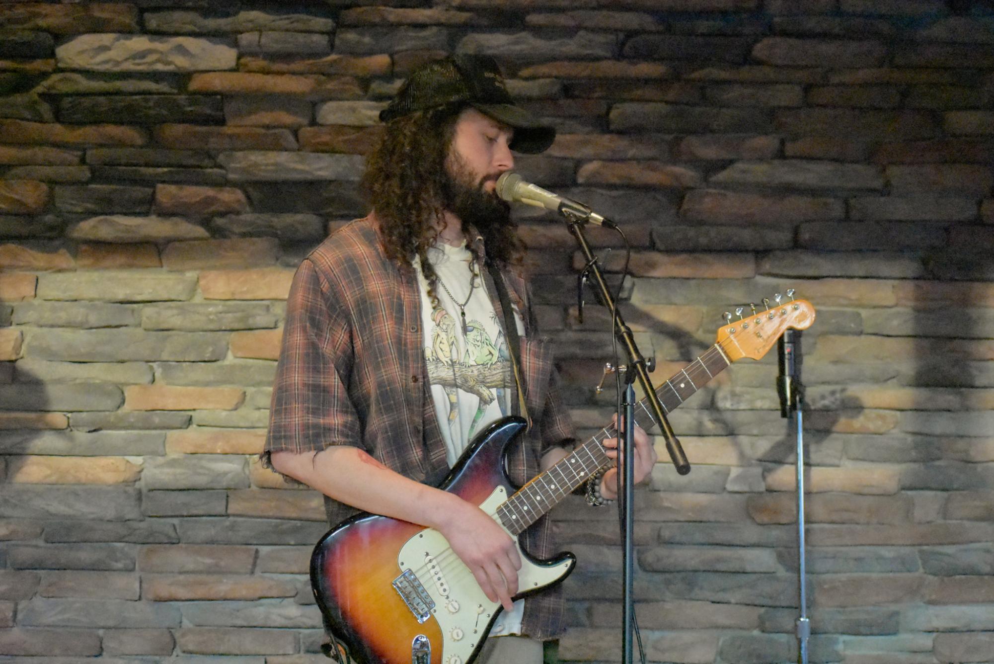 WQAQ Hosts Music for Meals 2025