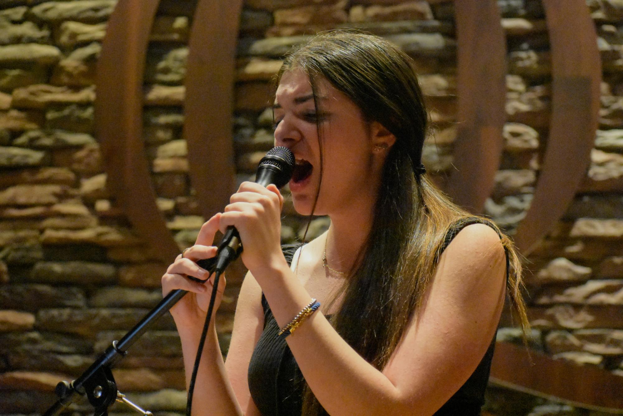 WQAQ Hosts Music for Meals 2025