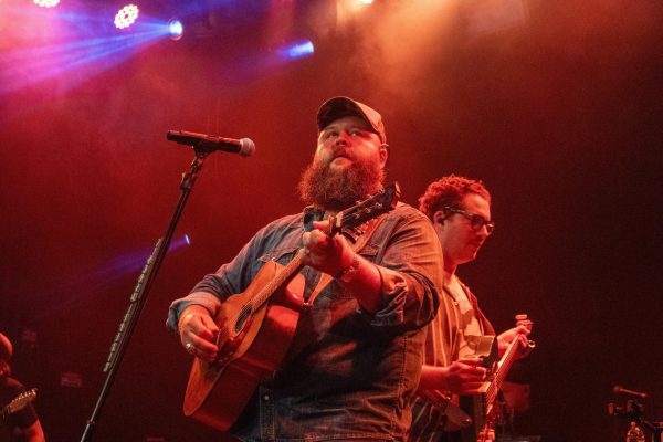 Larry Fleet at Toad's Place