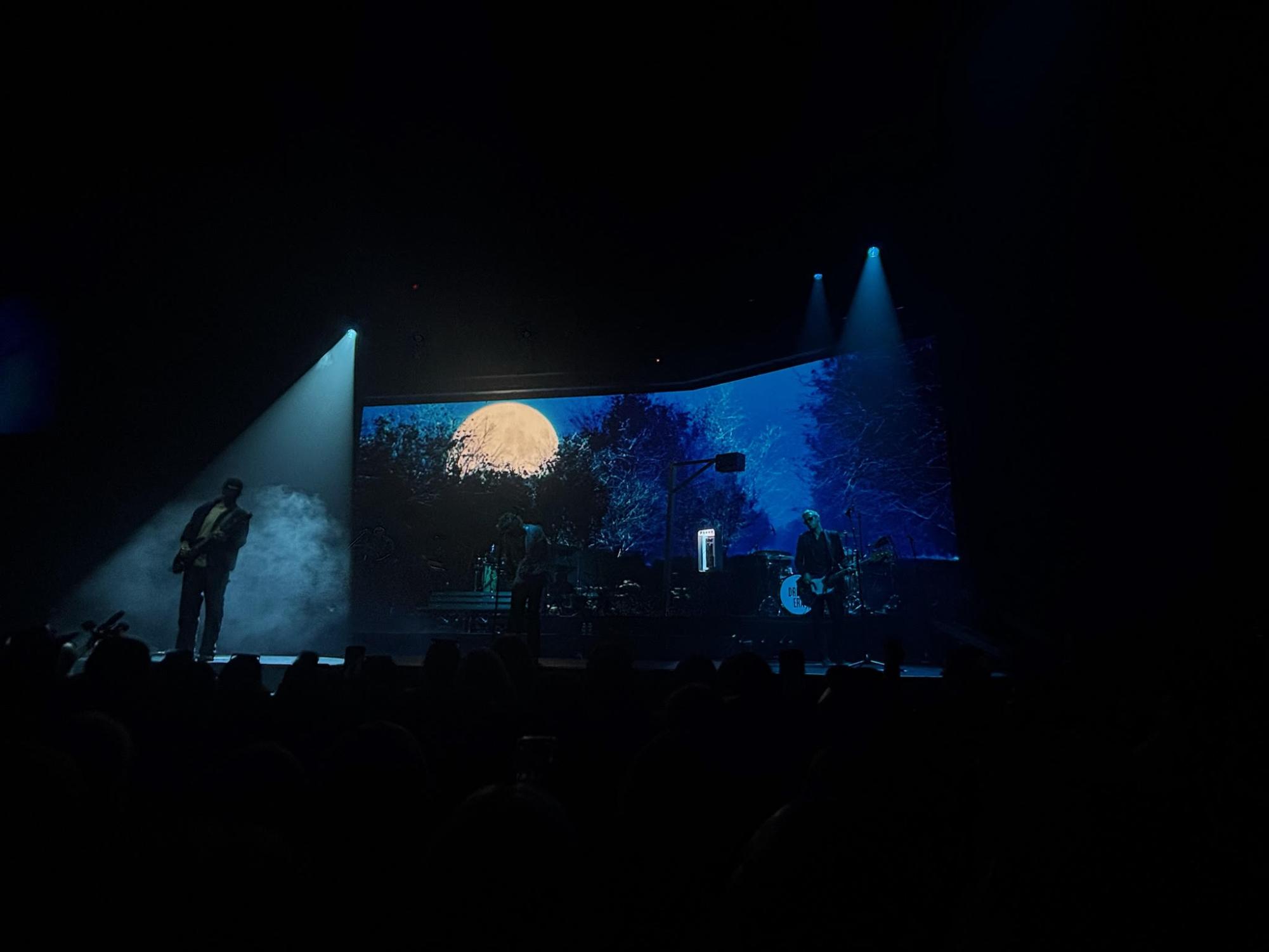 Spent ‘The Weekend’ Reminiscing The Driver Era’s Mesmerizing Performance at Mohegan Sun Arena