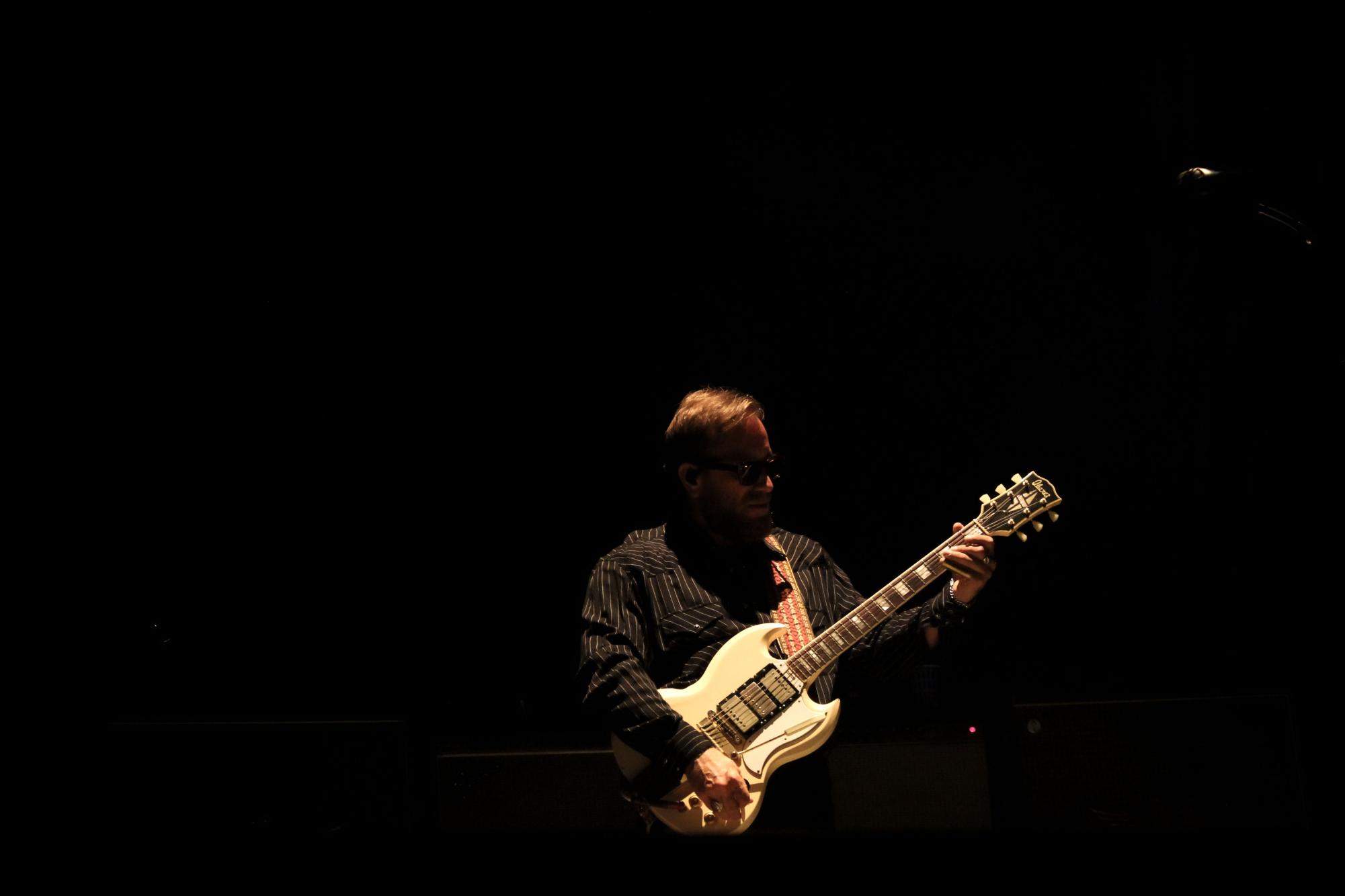 No Rain, No Flowers Tour with The Black Keys