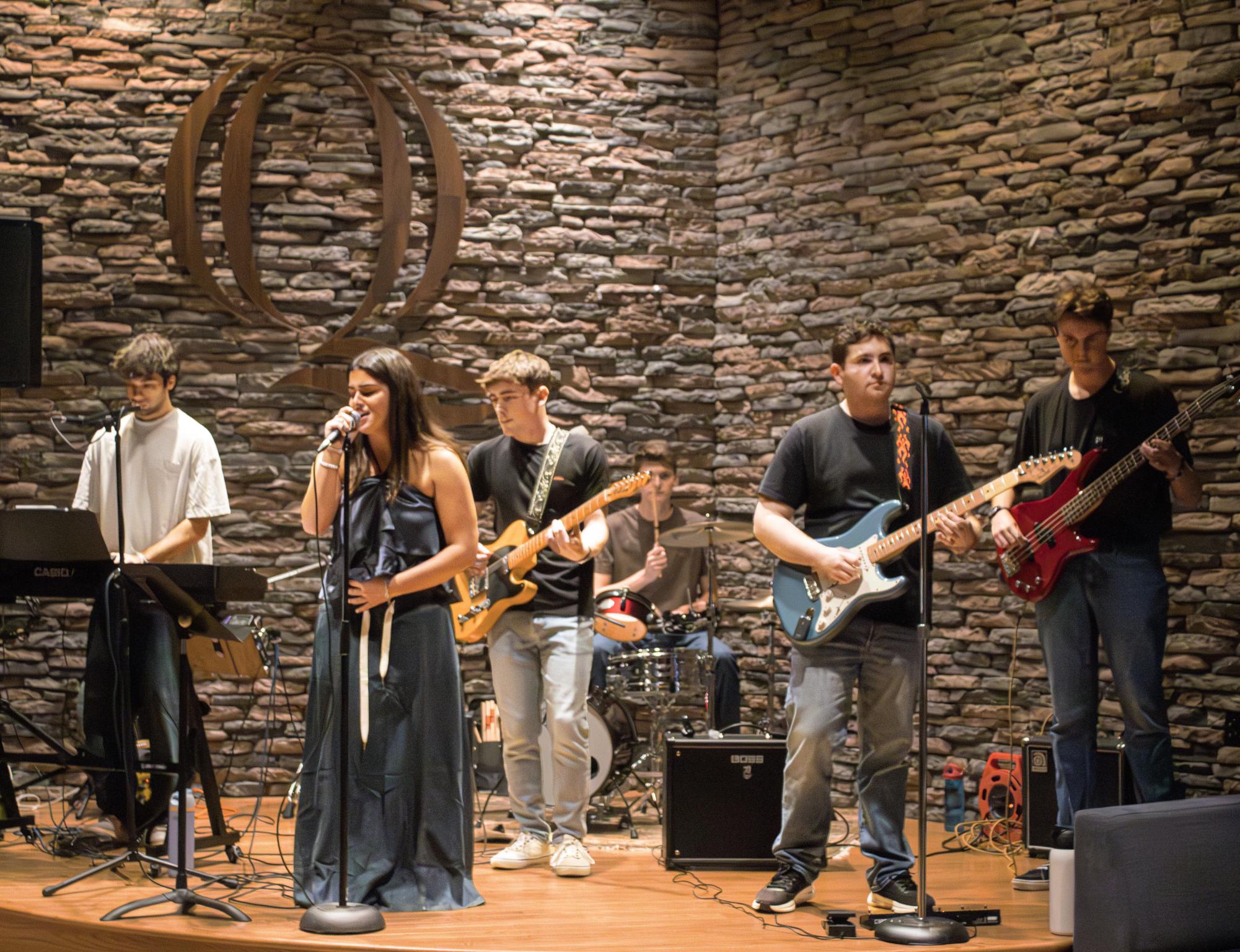 I'm 'Still Into' Area Code at On The Rocks