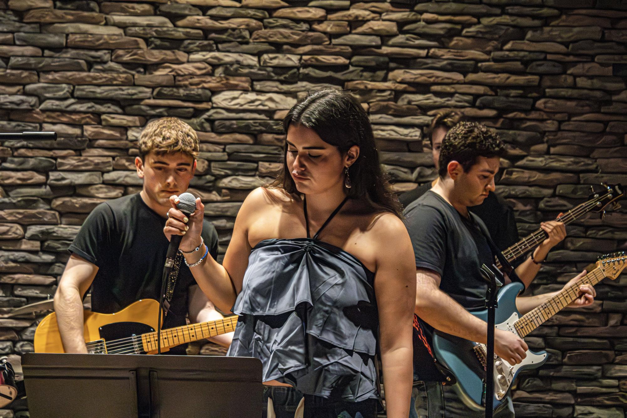 I'm 'Still Into' Area Code at On The Rocks