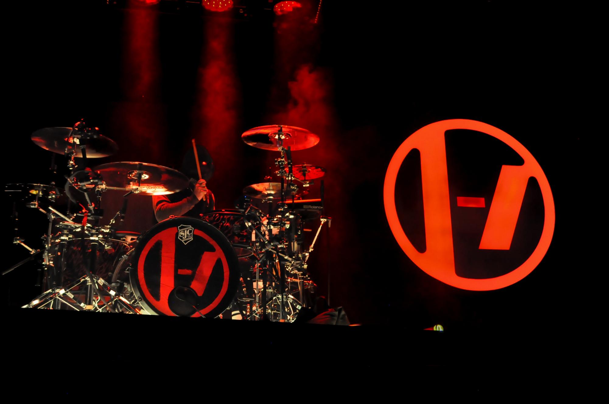 Twenty One Pilots Saved My "Heavydirtysoul" at Xfinity Theatre