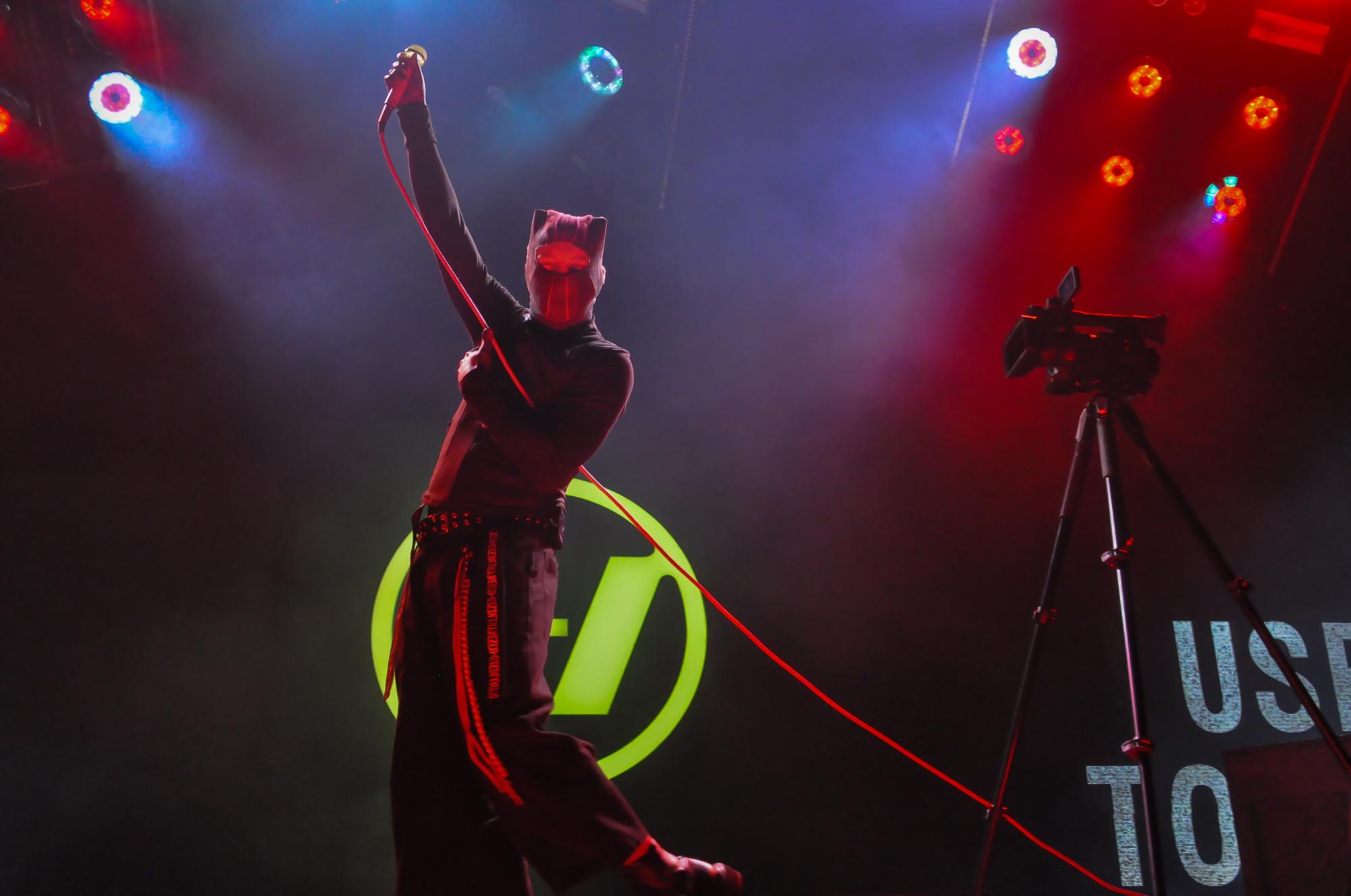 Twenty One Pilots Saved My "Heavydirtysoul" at Xfinity Theatre