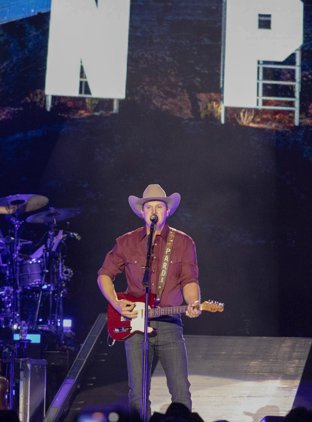 Mr. Saturday Night Brought the Vibes on Thursday at Hartford Healthcare Amphitheater