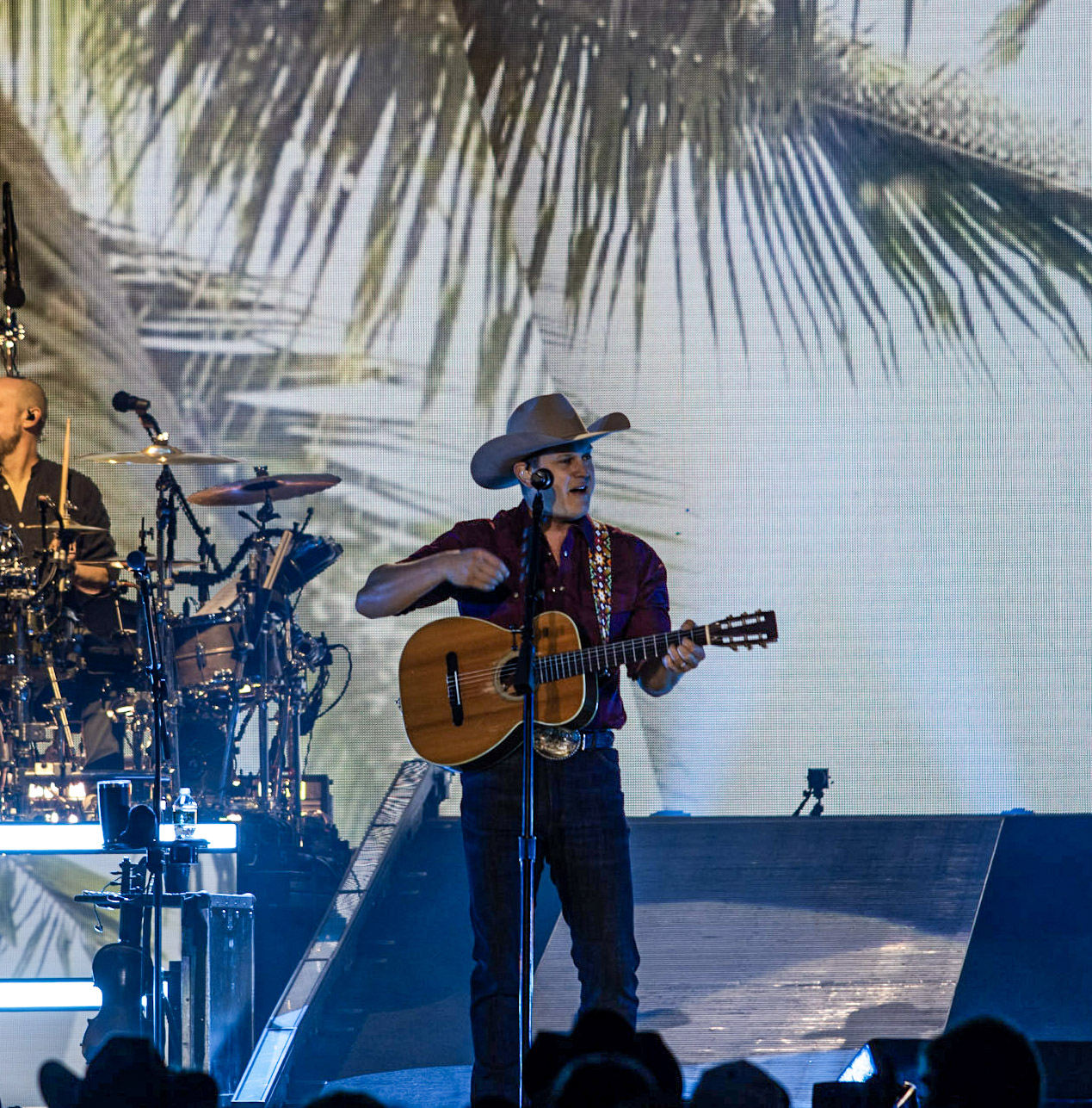 Mr. Saturday Night Brought the Vibes on Thursday at Hartford Healthcare Amphitheater