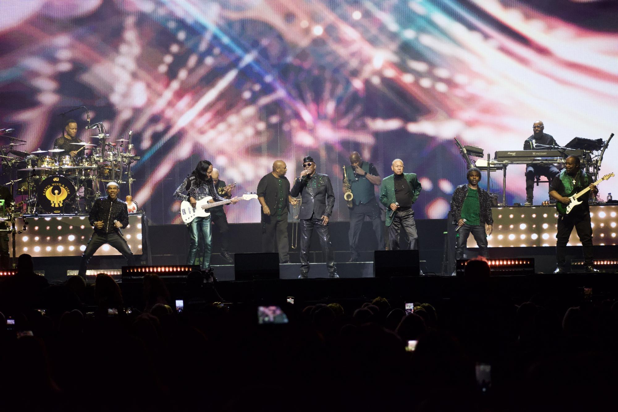 Earth, Wind & Fire Turned Mohegan Sun Into A Boogie Wonderland
