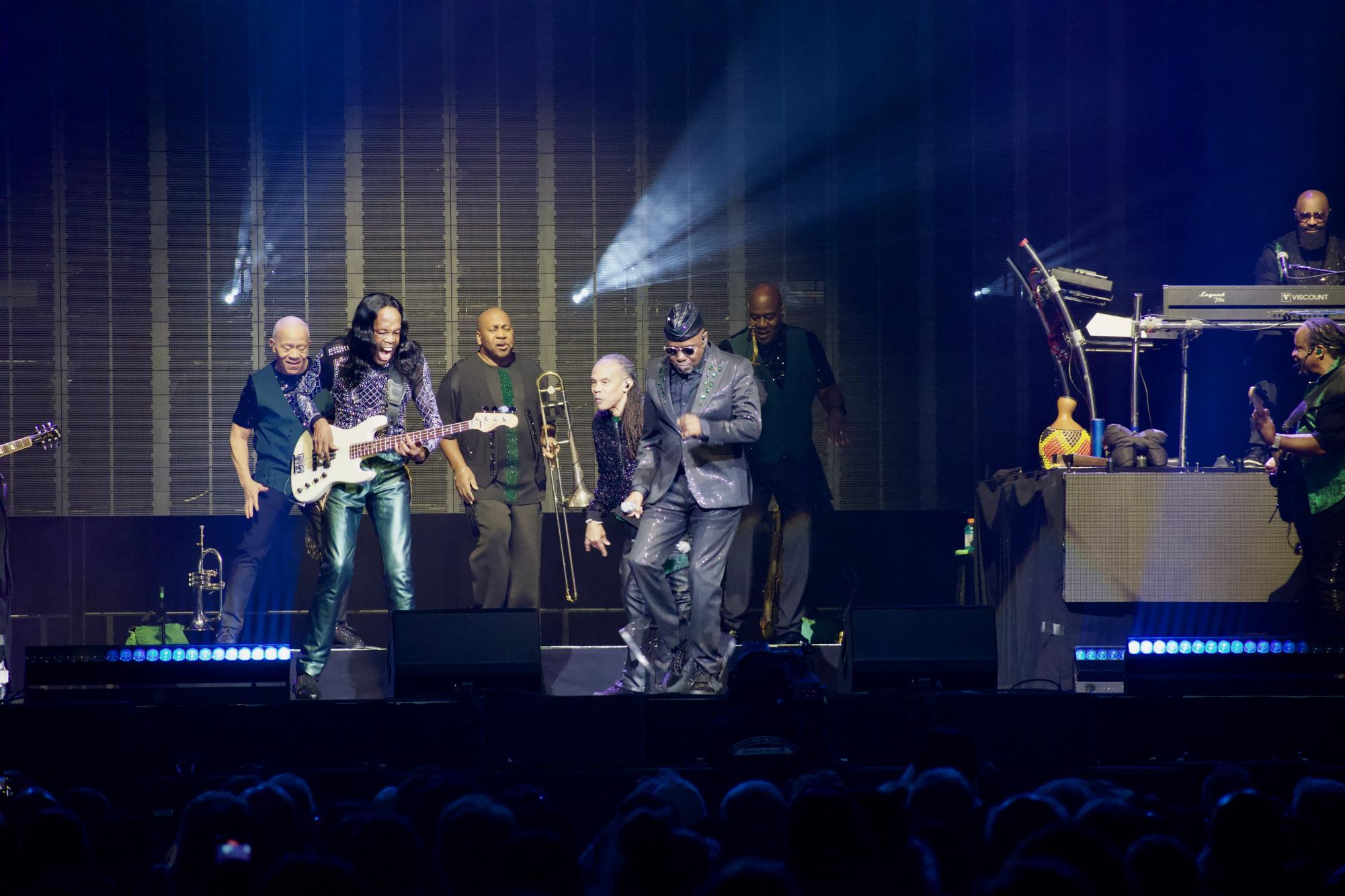 Earth, Wind & Fire Turned Mohegan Sun Into A Boogie Wonderland
