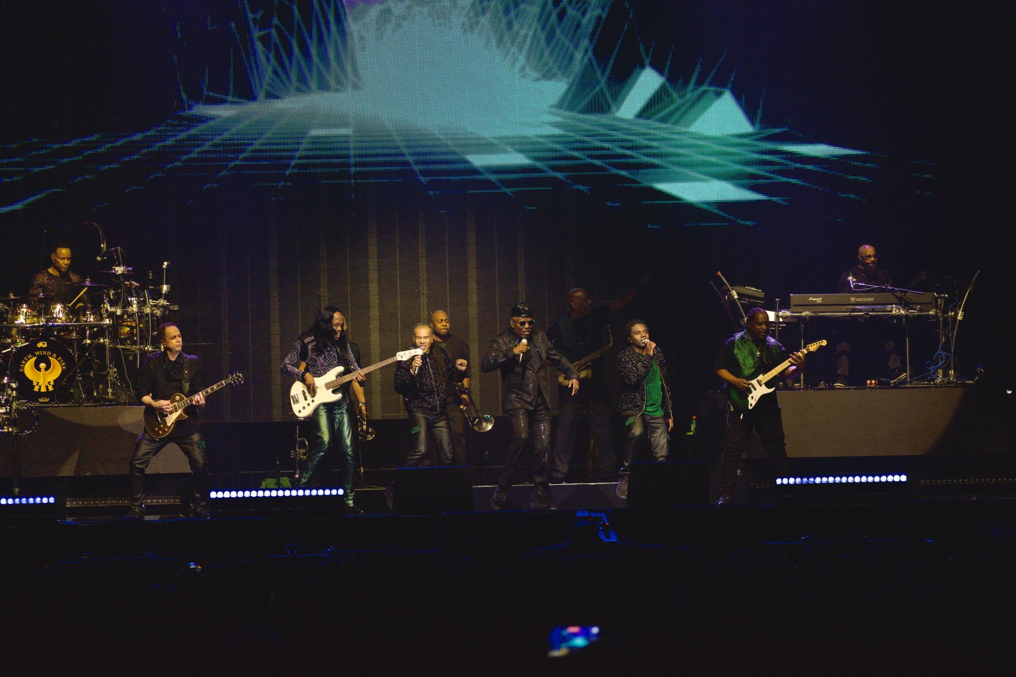 Earth, Wind & Fire Turned Mohegan Sun Into A Boogie Wonderland