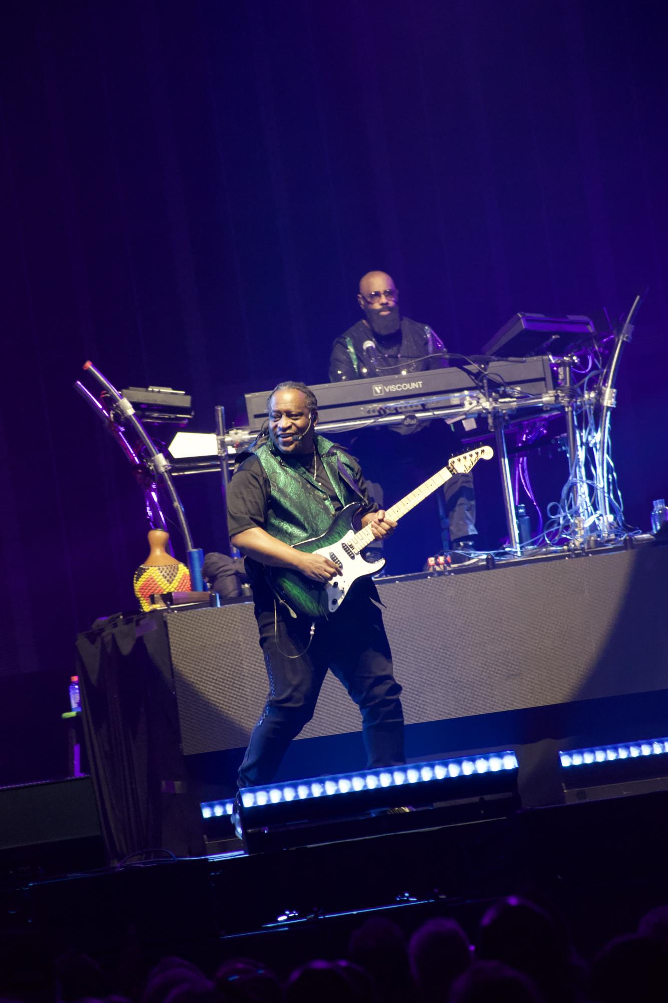 Earth, Wind & Fire Turned Mohegan Sun Into A Boogie Wonderland