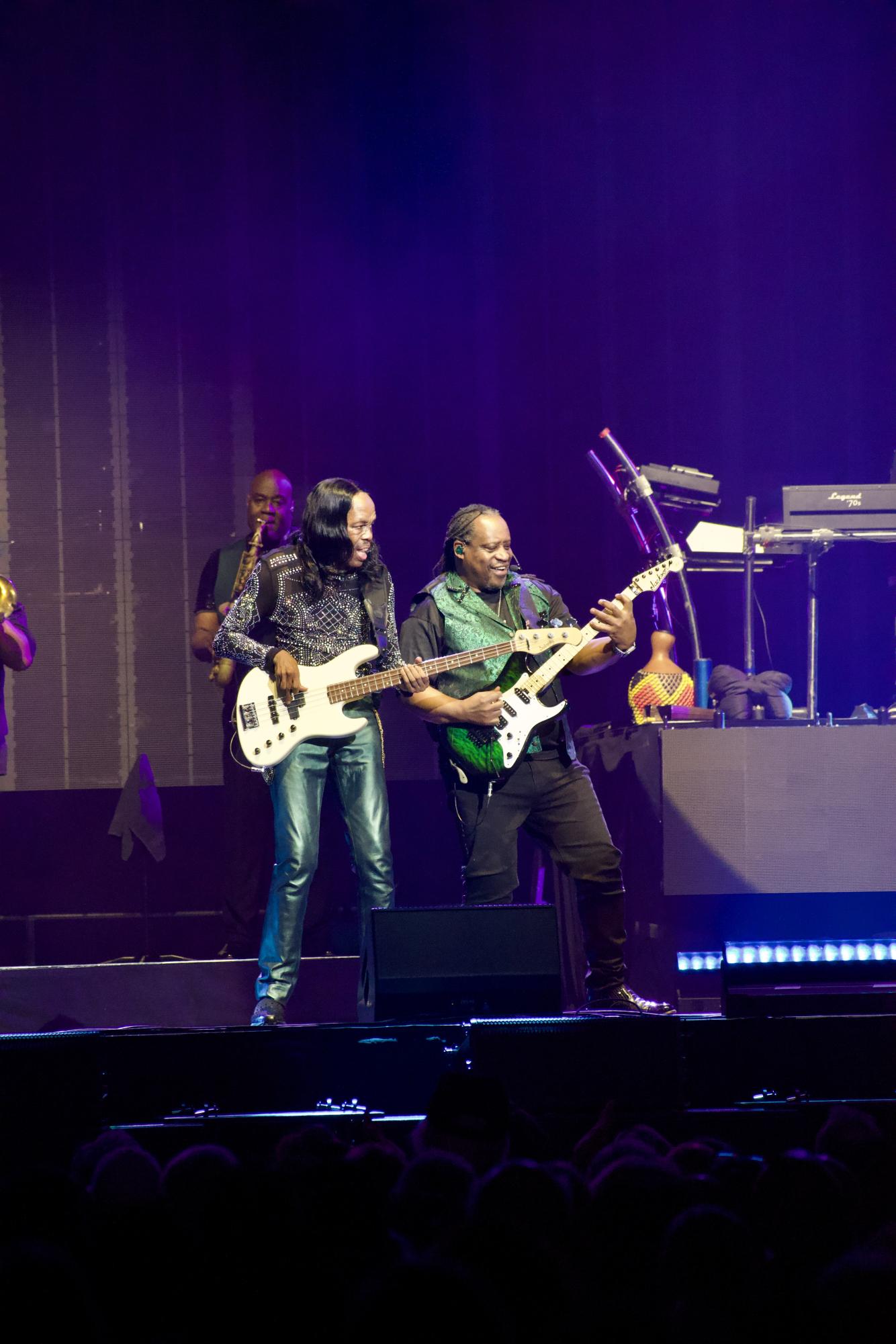 Earth, Wind & Fire Turned Mohegan Sun Into A Boogie Wonderland