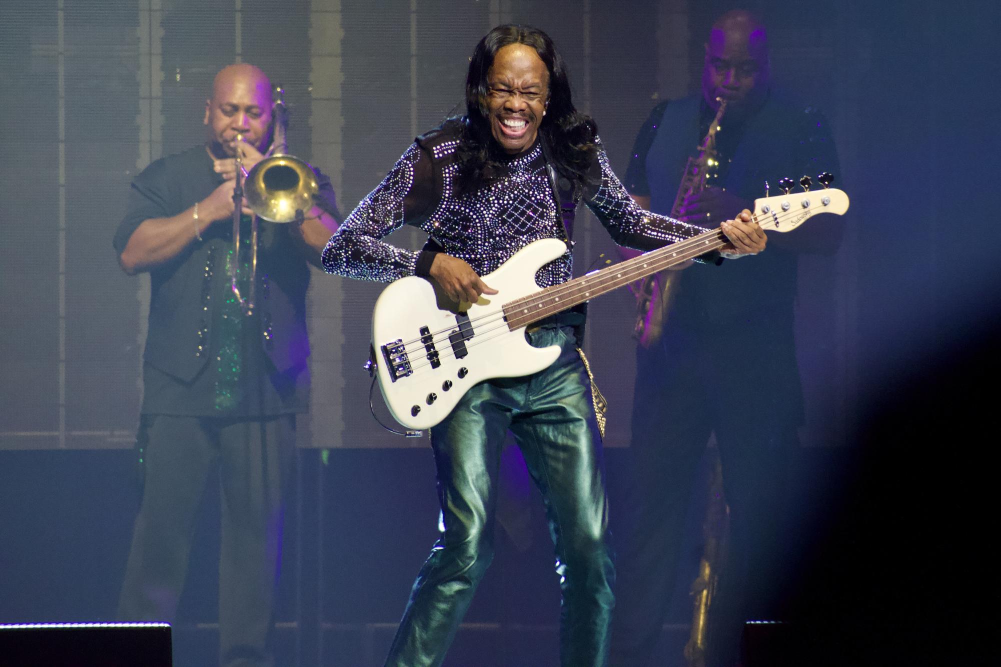 Earth, Wind & Fire Turned Mohegan Sun Into A Boogie Wonderland