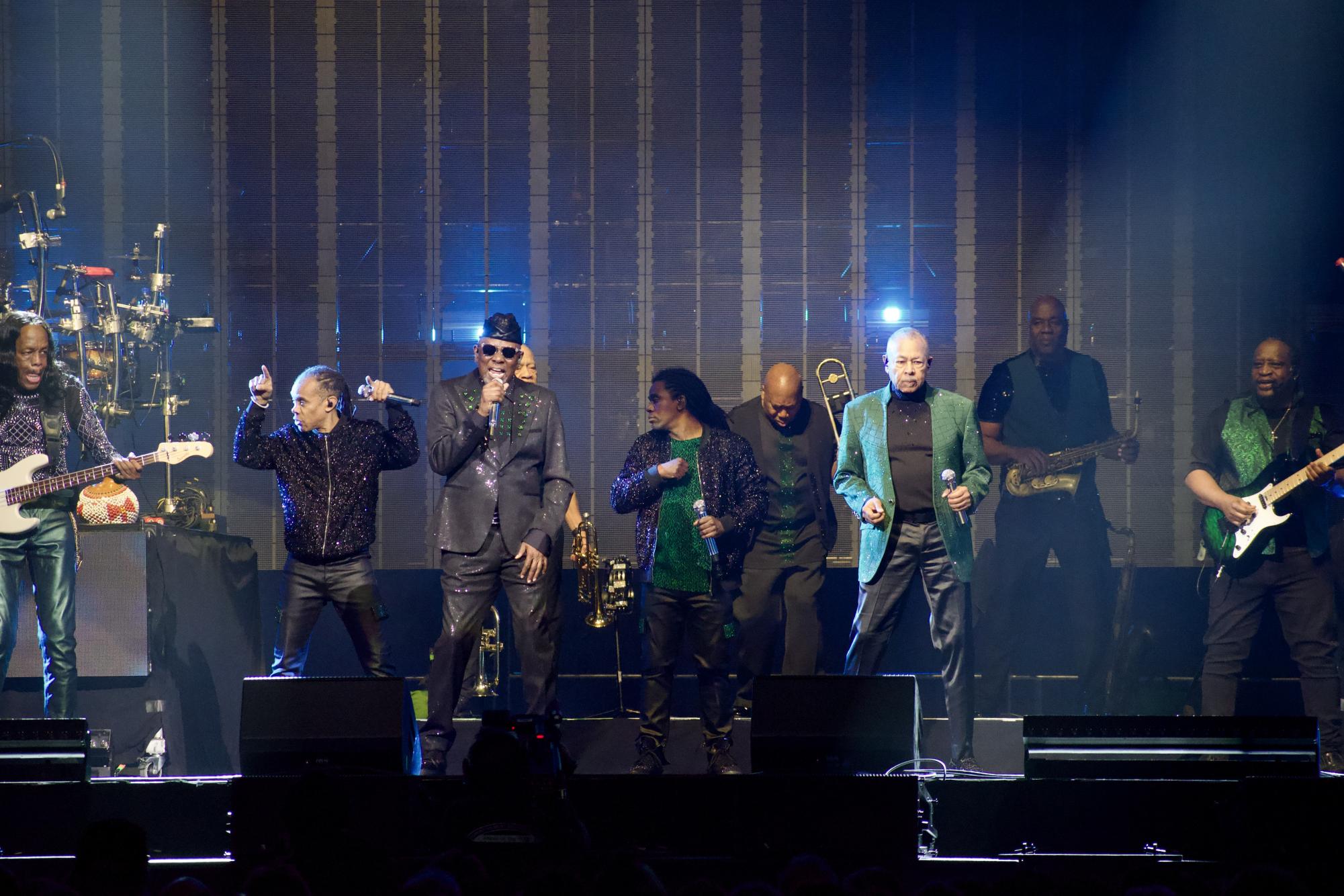 Earth, Wind & Fire Turned Mohegan Sun Into A Boogie Wonderland
