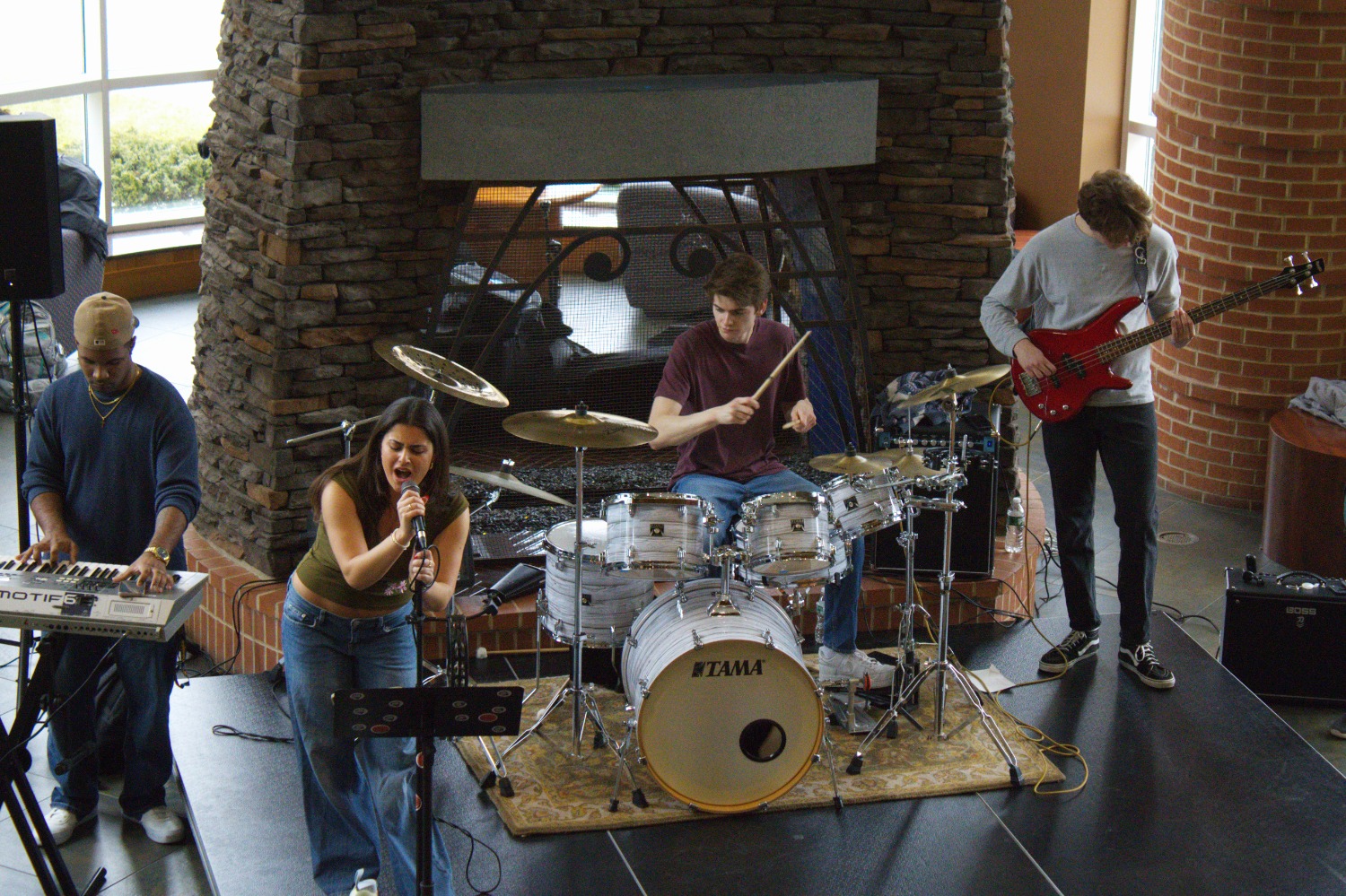 Area Code Rocks Tunes at Noon in the Quinnipiac Piazza
