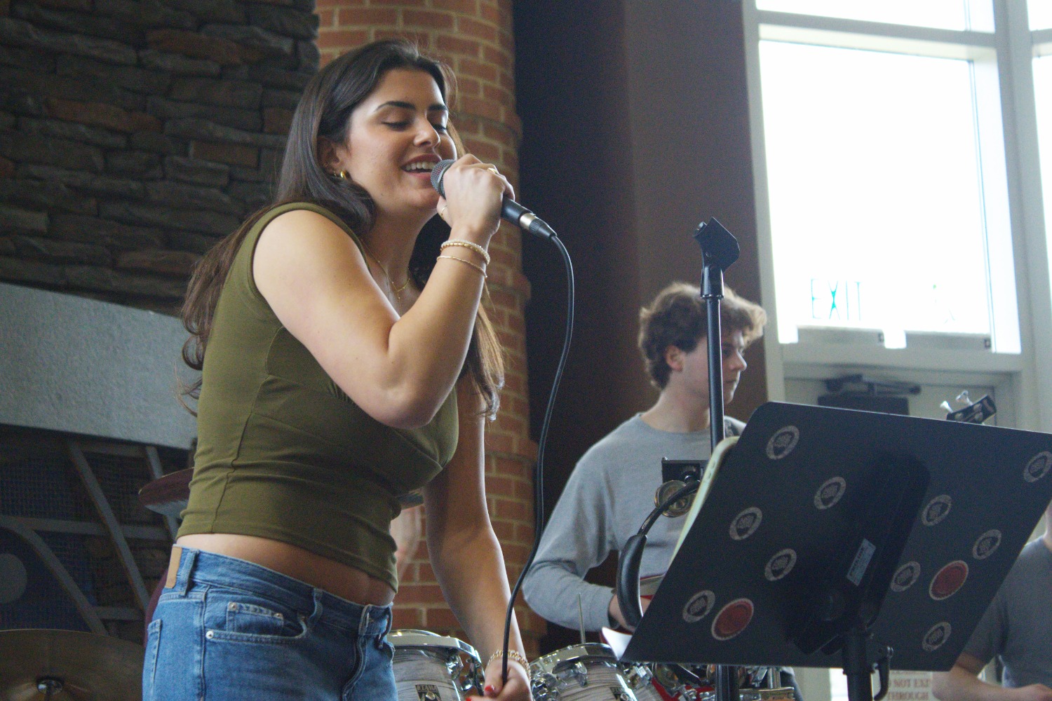 Area Code Rocks Tunes at Noon in the Quinnipiac Piazza