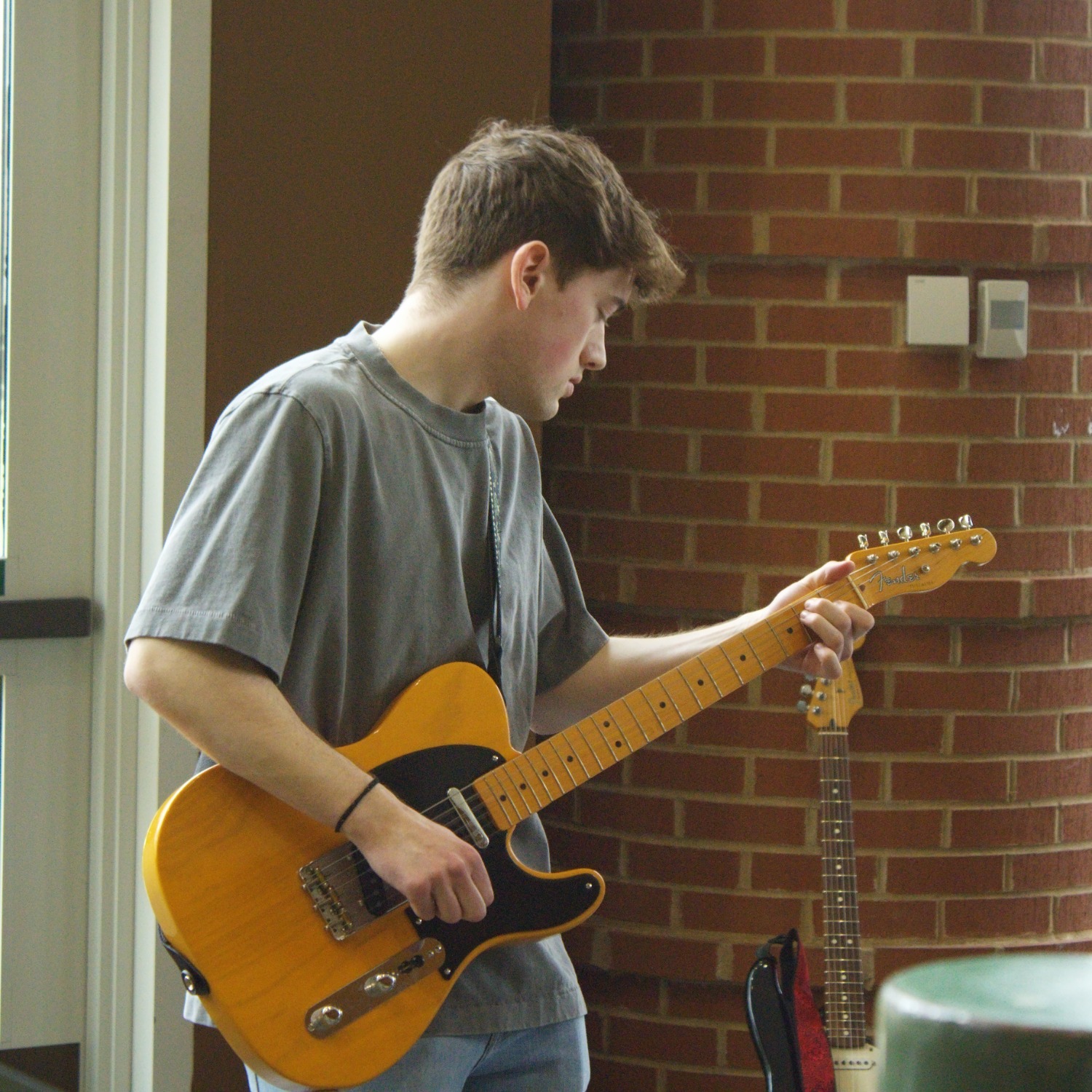 Area Code Rocks Tunes at Noon in the Quinnipiac Piazza