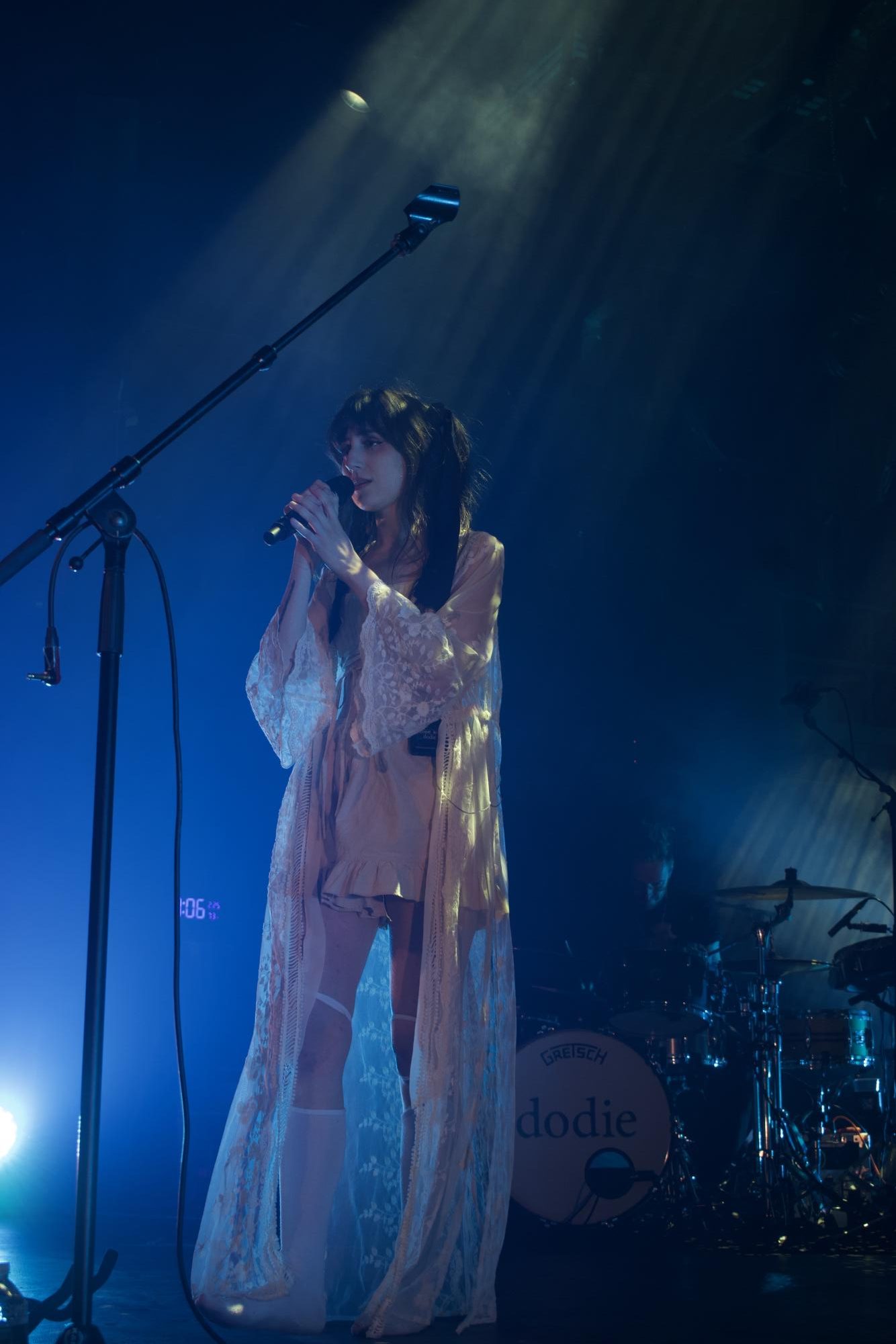 "Maybe, Finally:" dodie Illuminates Brooklyn Steel