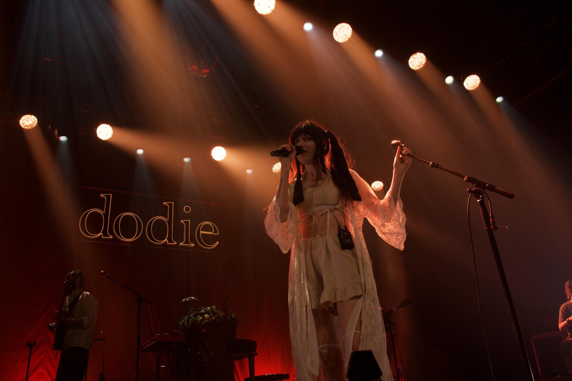 "Maybe, Finally:" dodie Illuminates Brooklyn Steel
