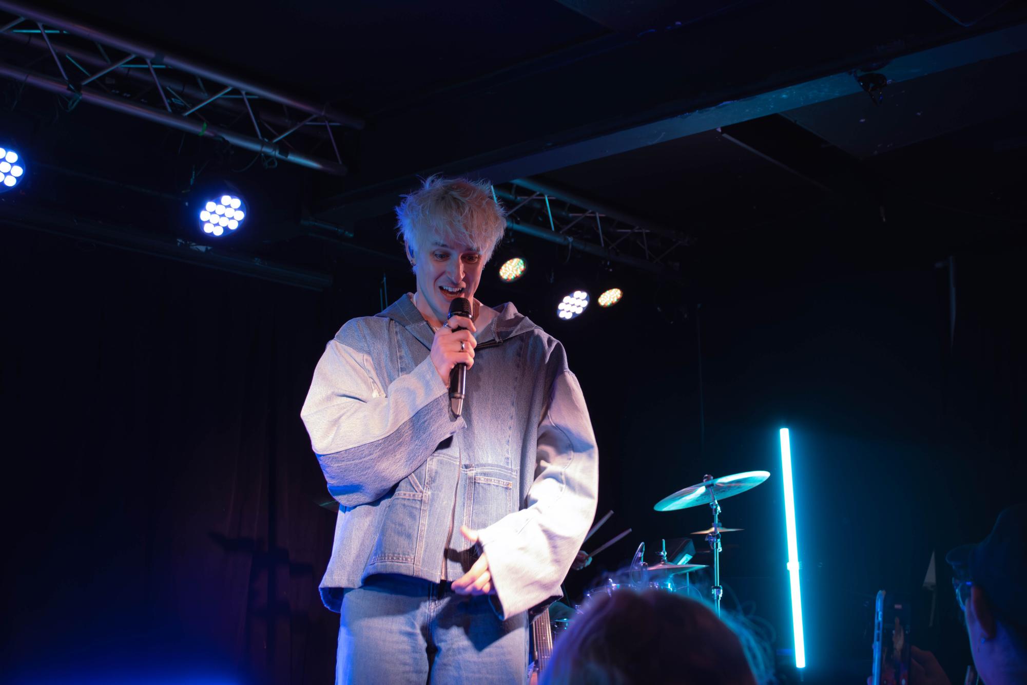 "Everything Sucks," But vaultboy's Concerts Don't!