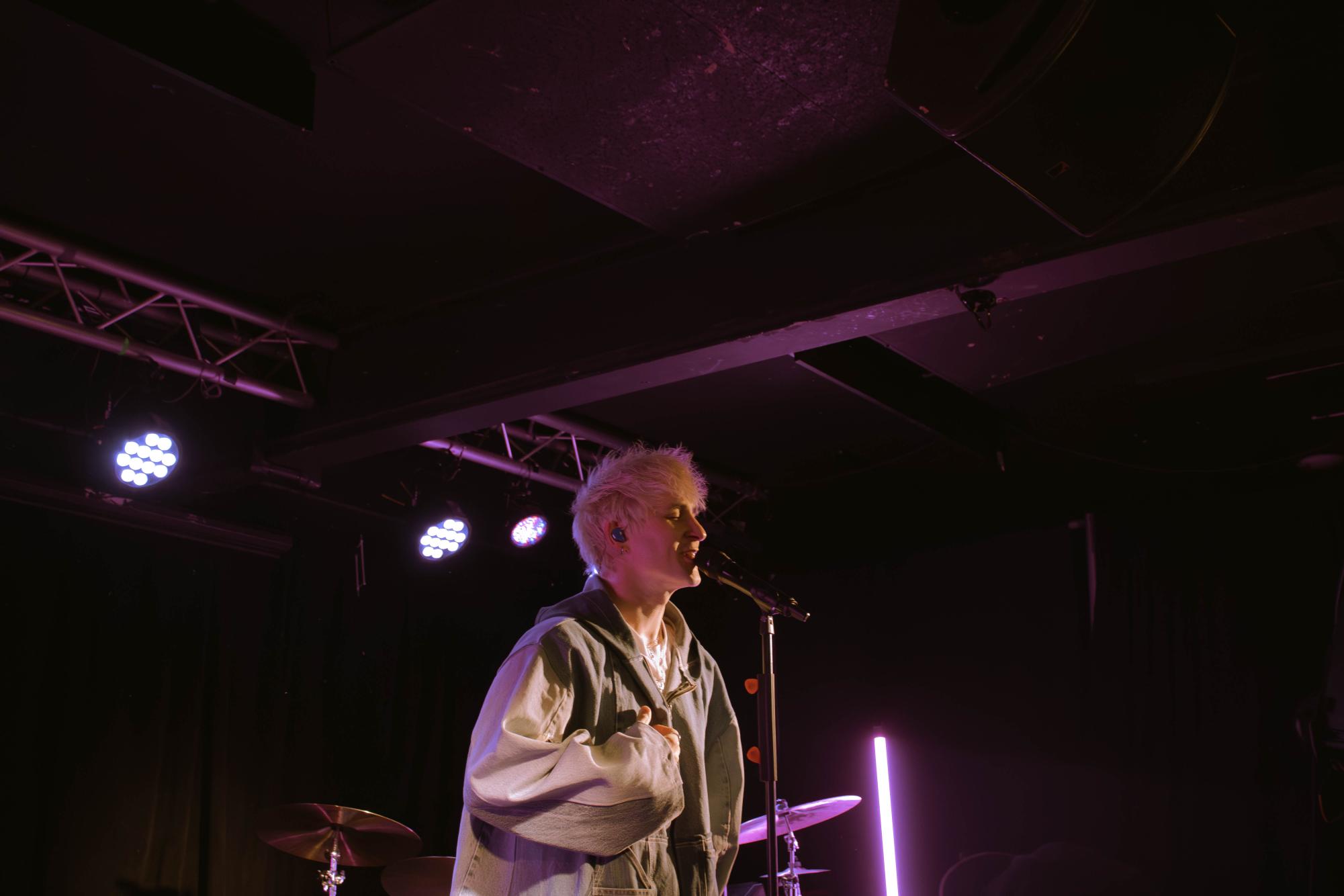 "Everything Sucks," But vaultboy's Concerts Don't!