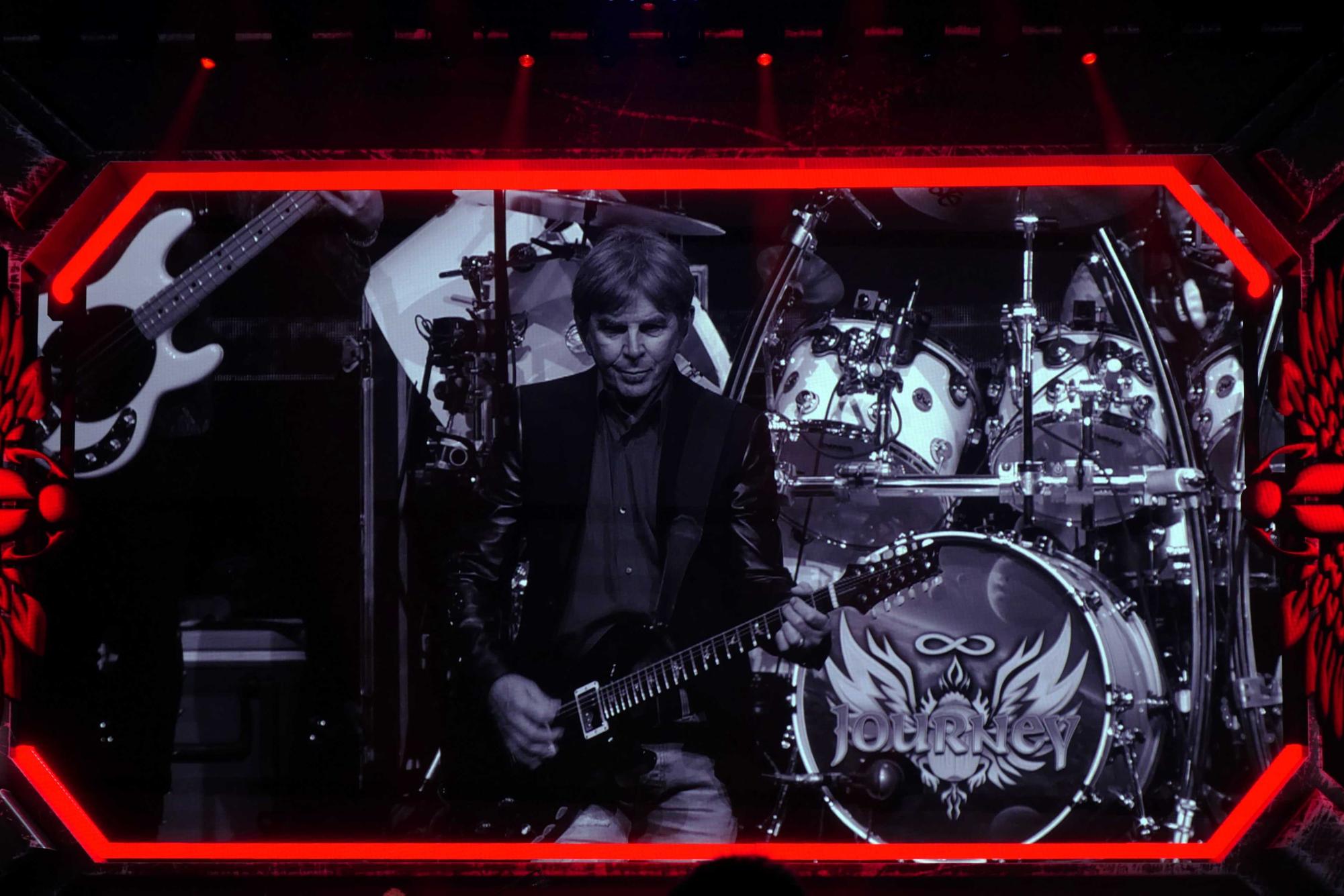 "After All These Years" Journey still rocked the crowd at People's Bank Arena