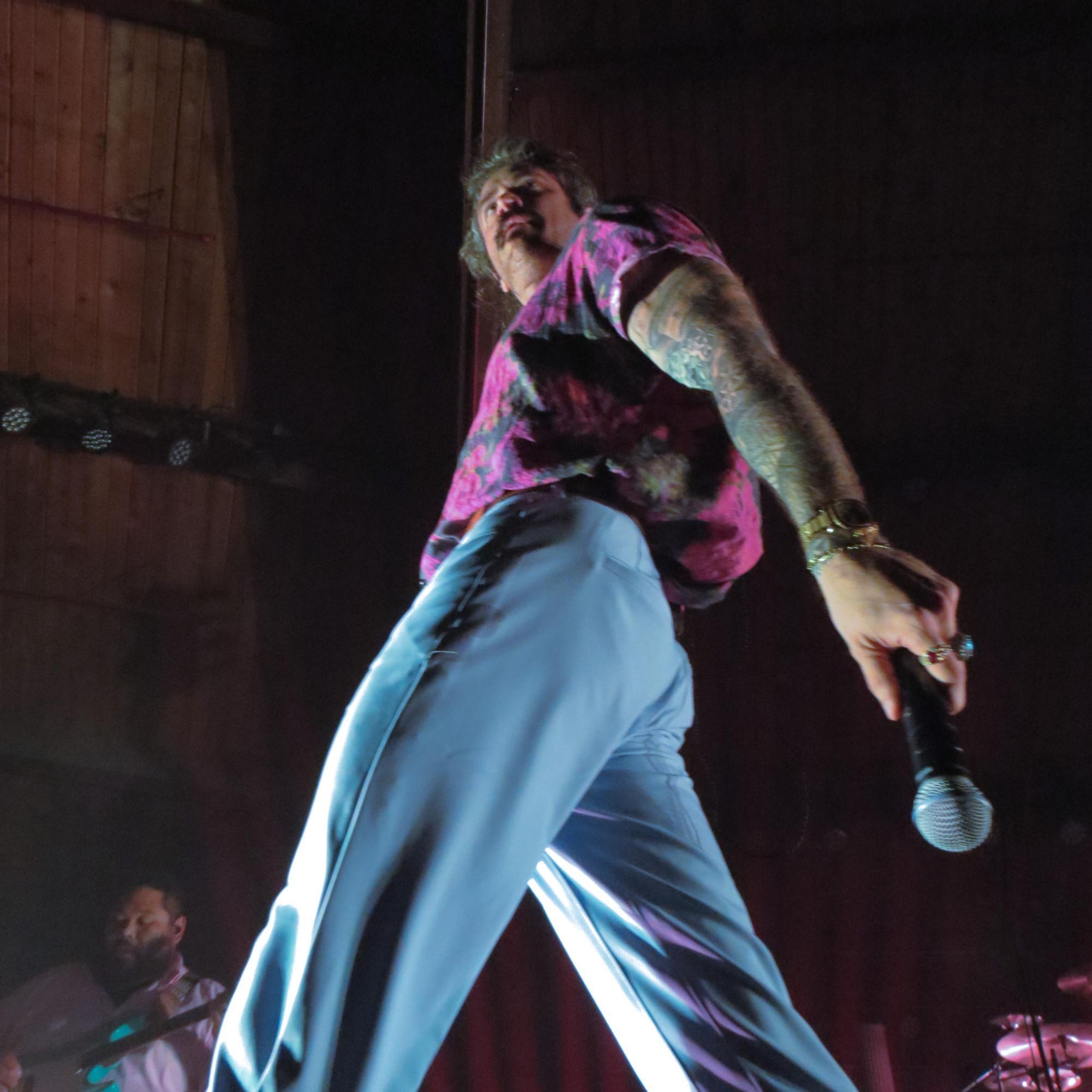 Dance Gavin Dance owned the night Toyota Oakdale Theater